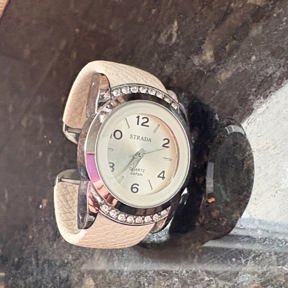 Strada Watch with Silver Accents